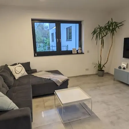 Moderne Zentral In Tbb *